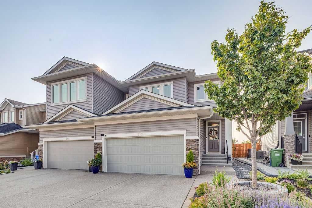 212 Evansglen Close NW, Calgary — main listing photo