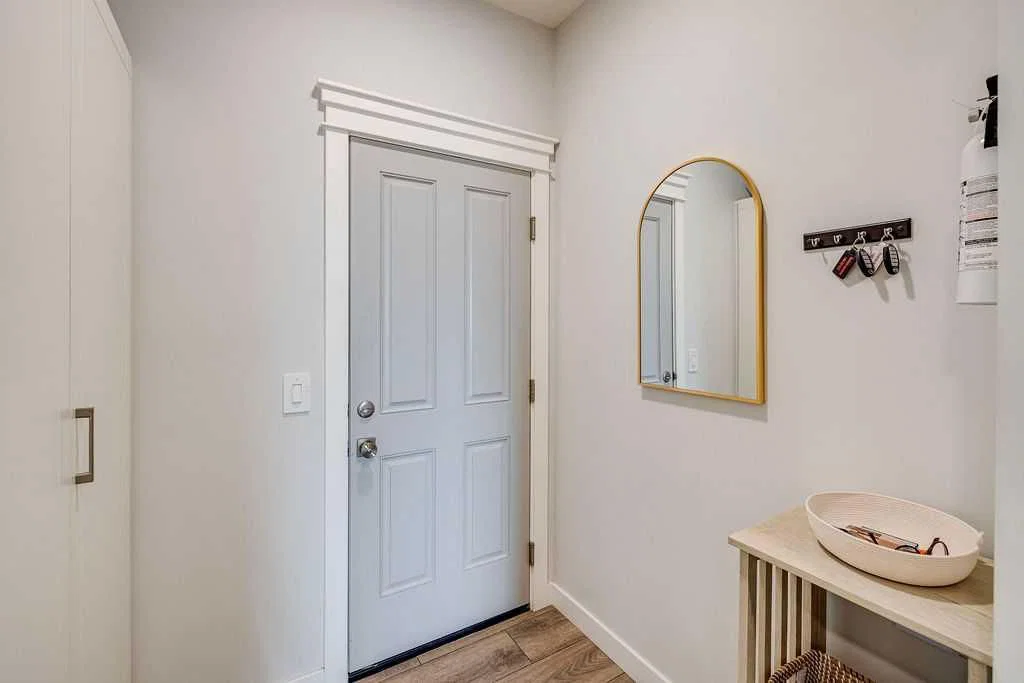 212 Evansglen Close NW, Calgary — photo 5 of 43