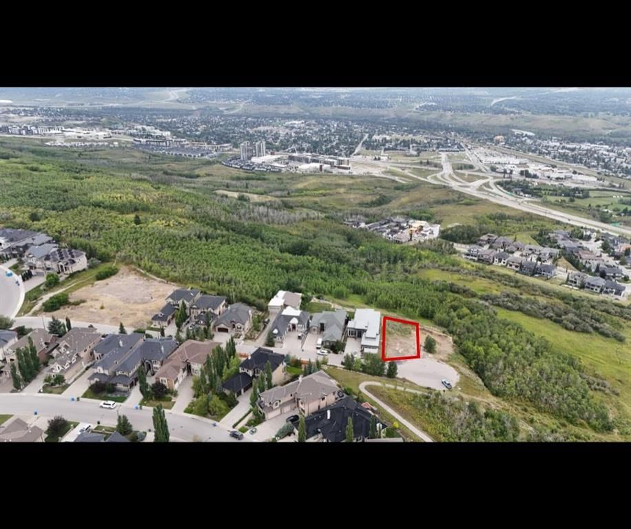 46 Coulee Lane SW, Calgary — photo 2 of 5
