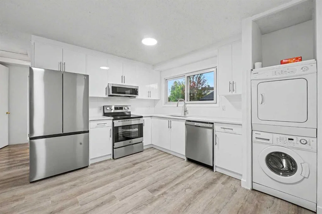 1152 Ranchlands Boulevard NW, Calgary — photo 5 of 25