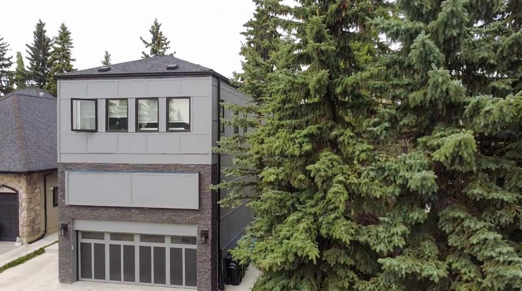6 Strathridge Lane SW, Calgary — photo 2 of 45