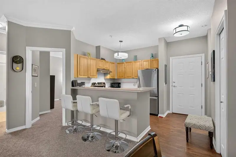 1314, 1010 Arbour Lake Road NW, Calgary — photo 3 of 38