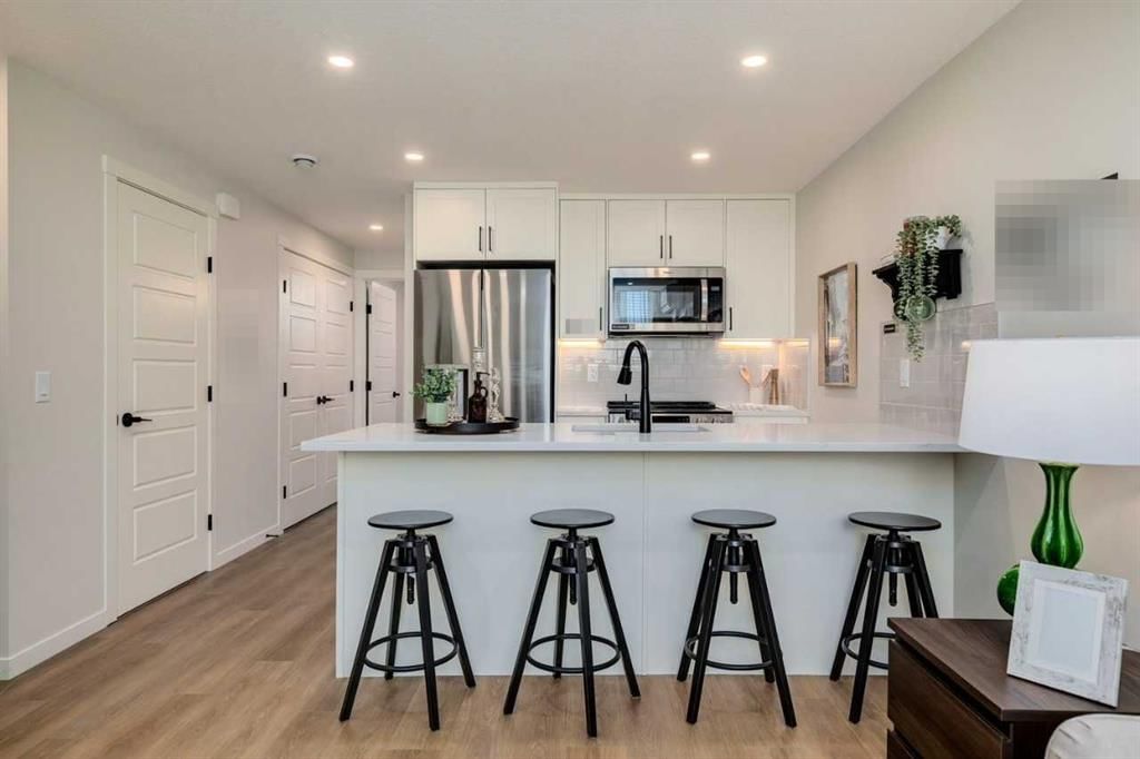 113, 40 Livingston Parade NE, Calgary — photo 5 of 15