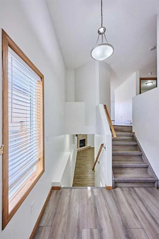 240 Covehaven Road NE, Calgary — photo 2 of 45