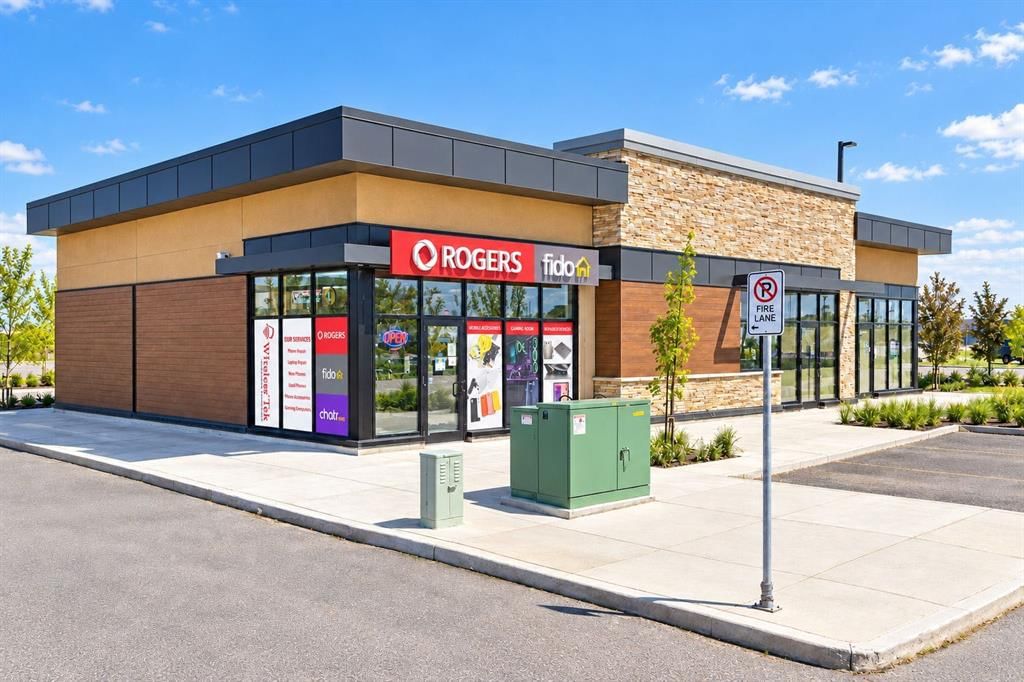 1050, 6004 Country Hills Boulevard NE, Calgary — main listing photo