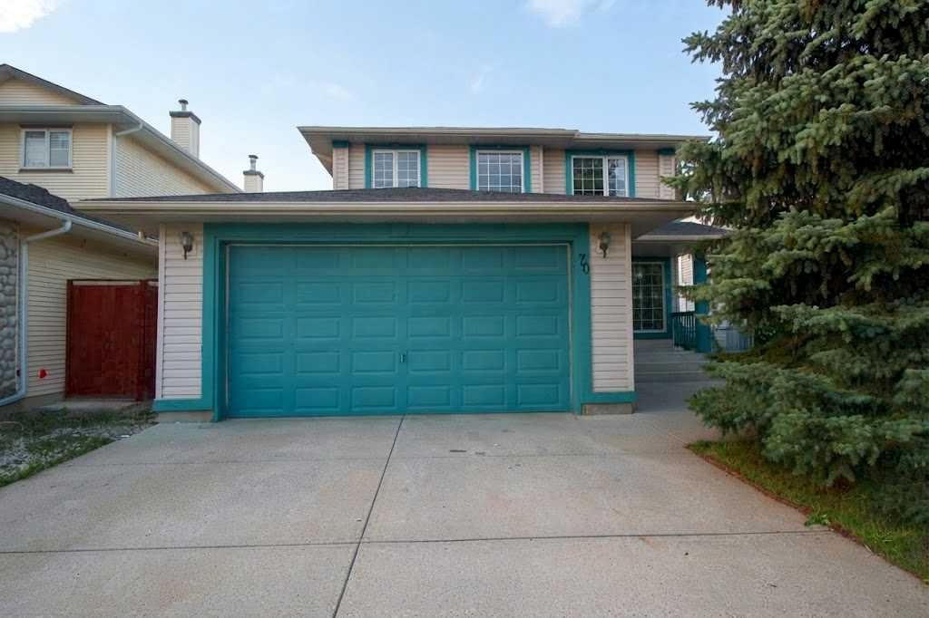 70 Schooner Close NW, Calgary — main listing photo