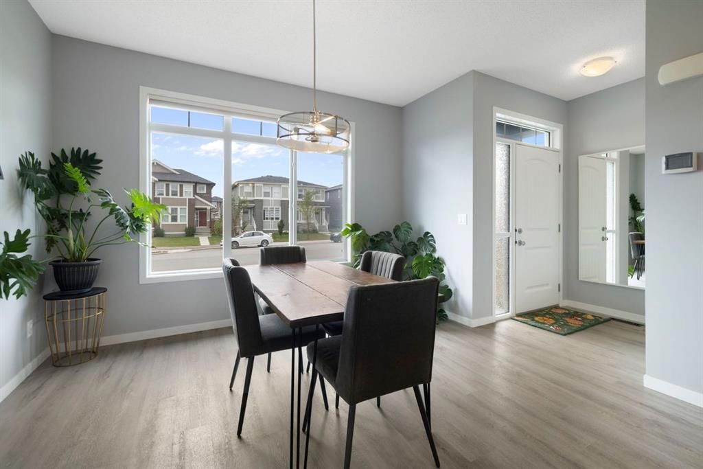 196 Dawson Drive, Chestermere — photo 3 of 44