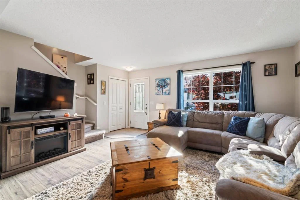 348 Auburn Crest Way SE, Calgary — photo 4 of 41