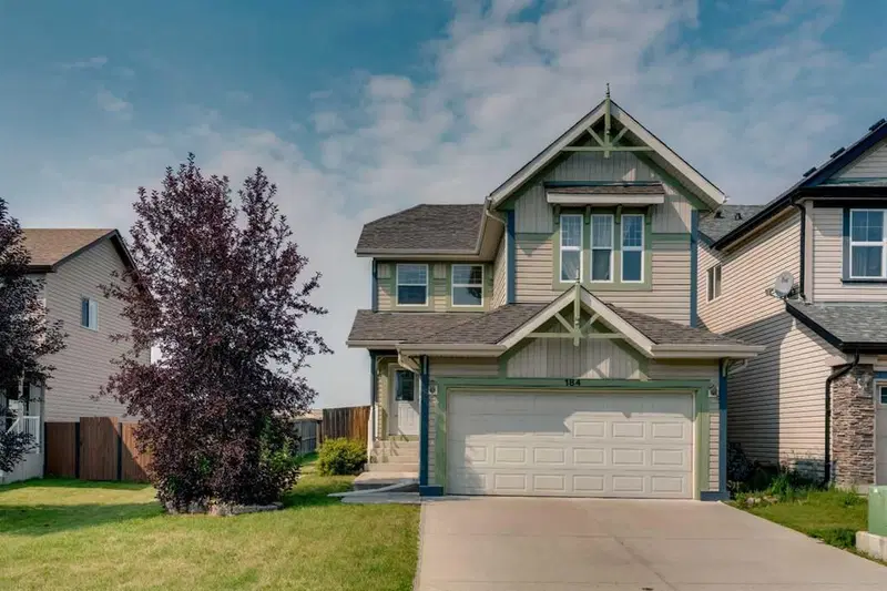 184 Everglen Way SW, Calgary — main listing photo