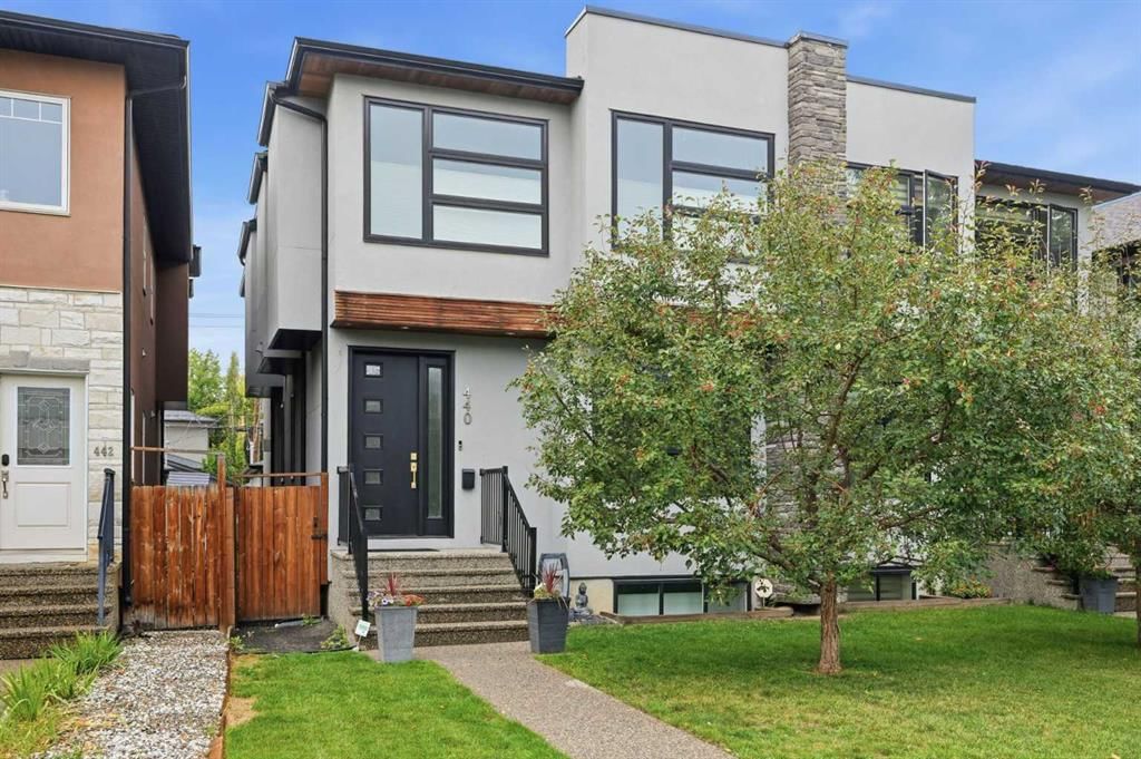 440 26 Avenue NW, Calgary — main listing photo