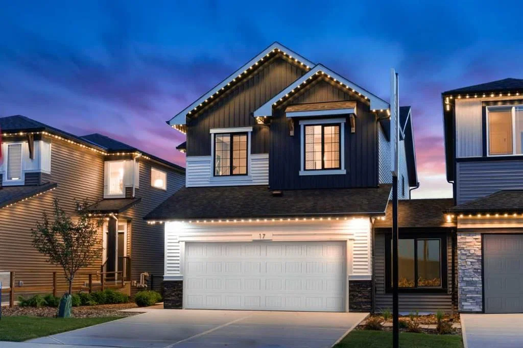 17 Hotchkiss Circle, Calgary — main listing photo