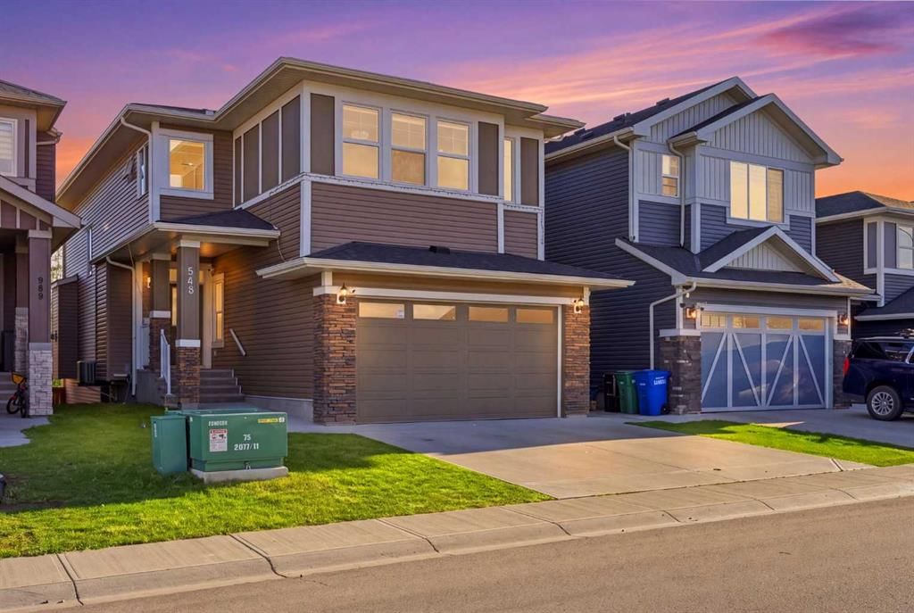965 Midtown Avenue SW, Airdrie — photo 2 of 50