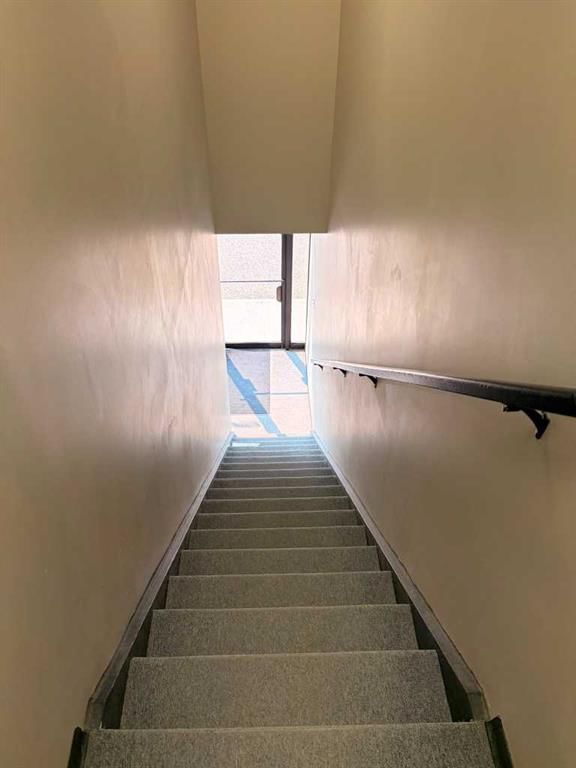 Bay 2, 2616 16 Street NE, Calgary — main listing photo