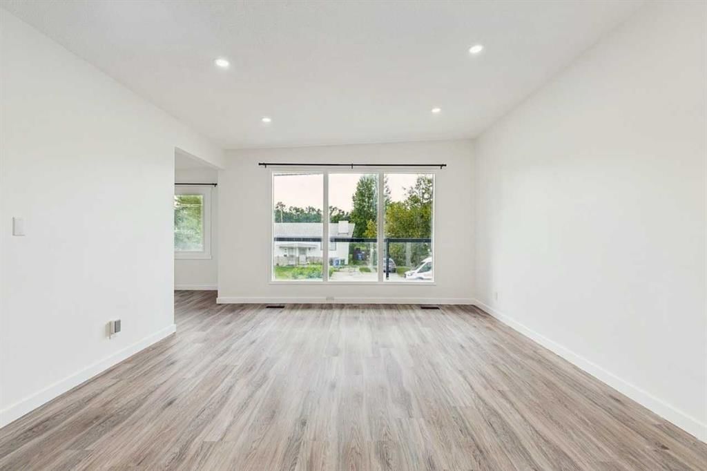 5930 Trollinger Street NE, Calgary — photo 4 of 50