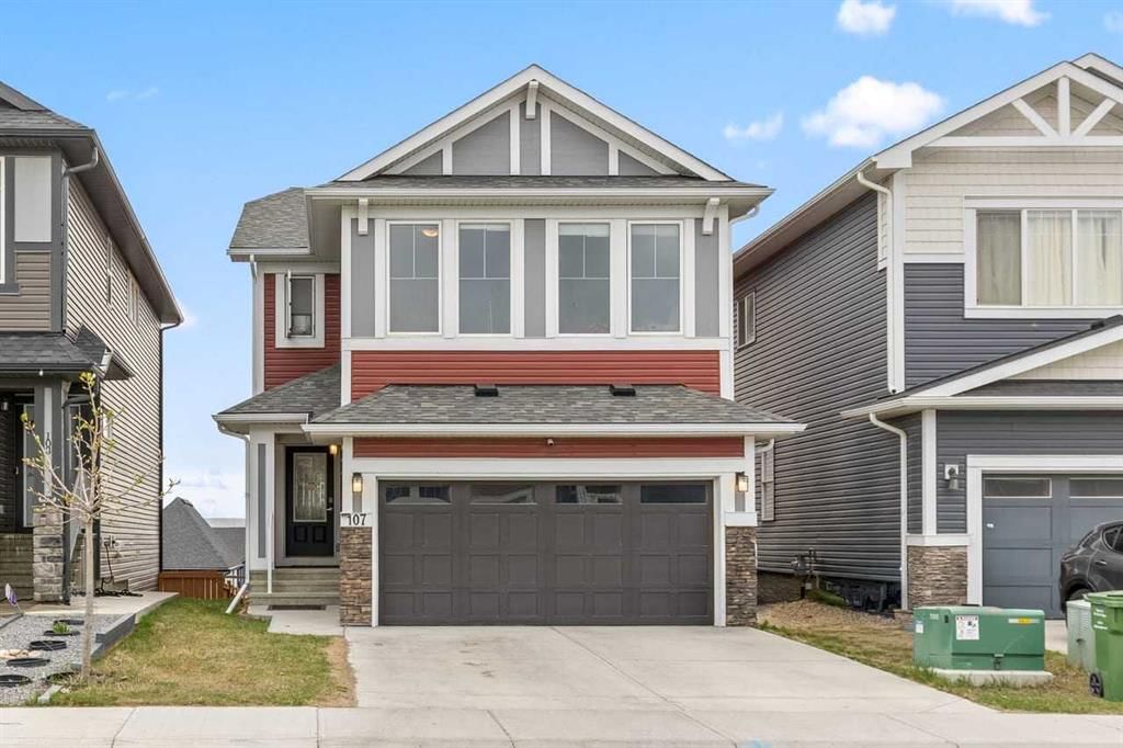 107 Lucas Terrace NW, Calgary — main listing photo