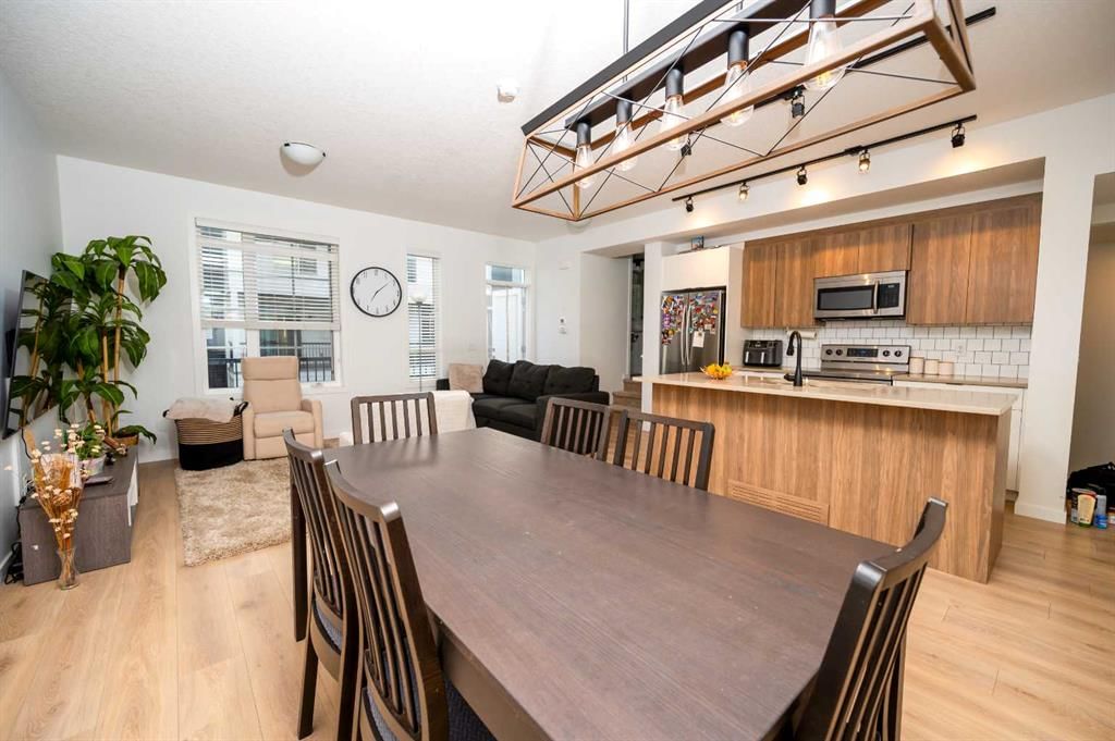 176 Walgrove Common SE, Calgary — photo 2 of 17