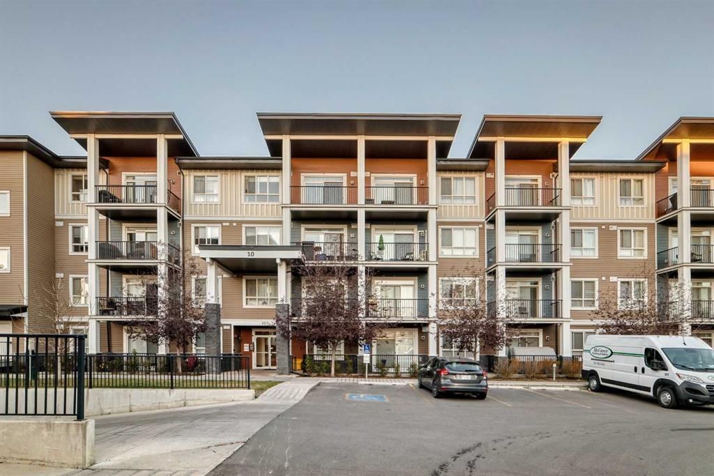 405, 10 Walgrove SE, Calgary — photo 3 of 33