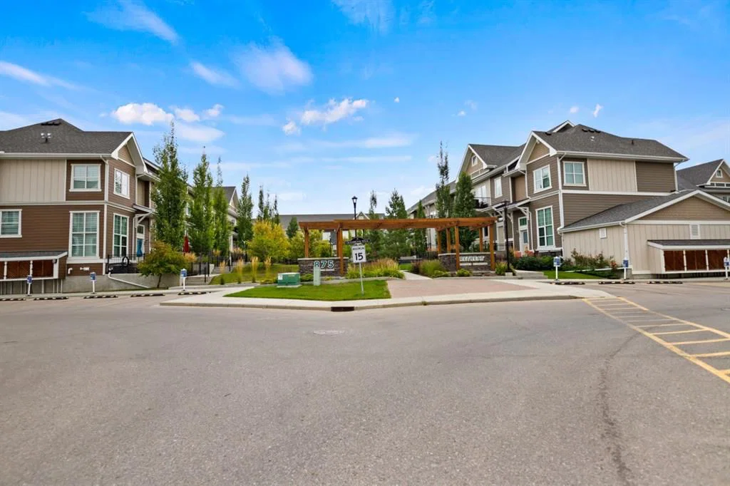 871 Cranston Avenue SE, Calgary — photo 5 of 48