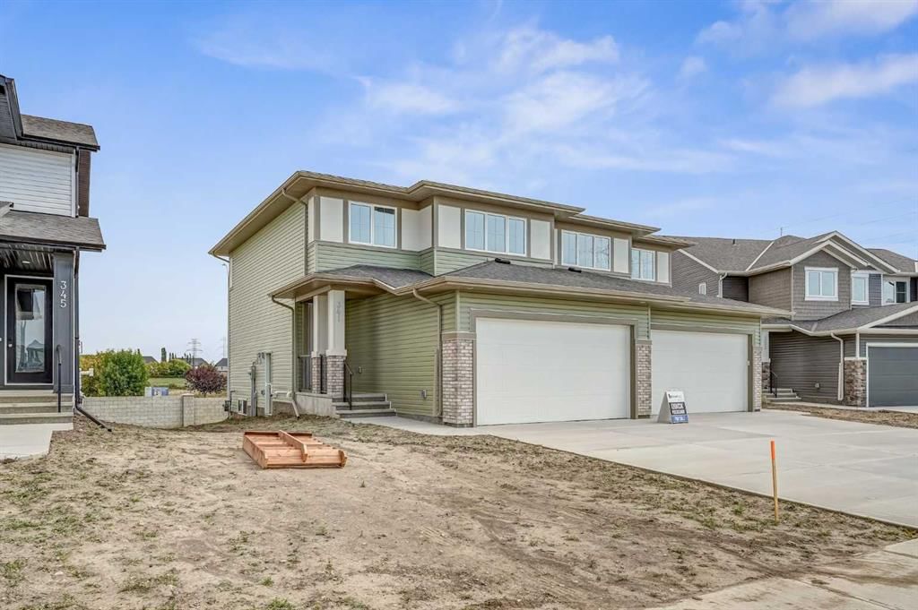 341 Dawson Wharf Road, Chestermere — photo 2 of 31