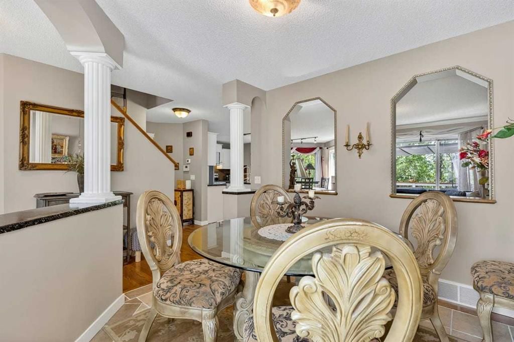 121 Harvest Park Way NE, Calgary — photo 4 of 50