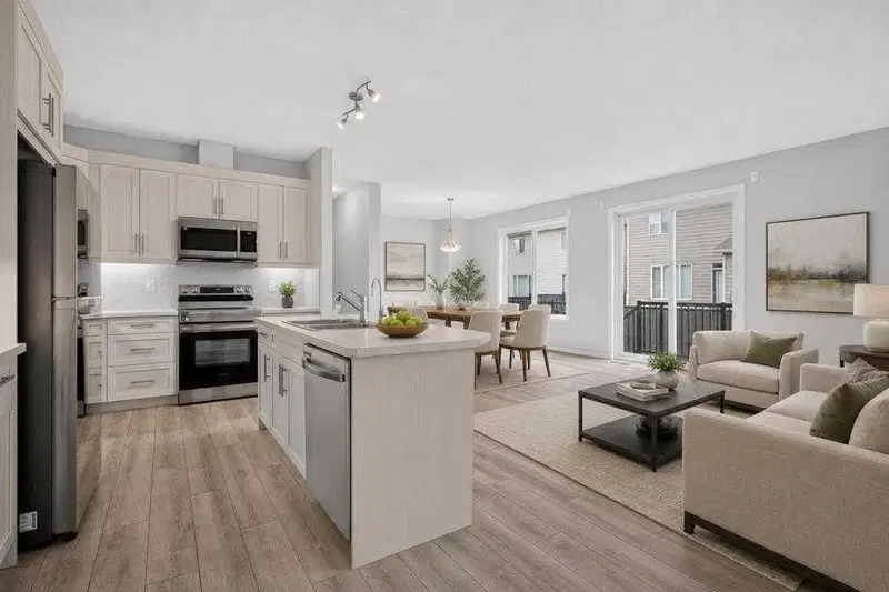 345 Yorkville Road SW, Calgary — photo 3 of 50