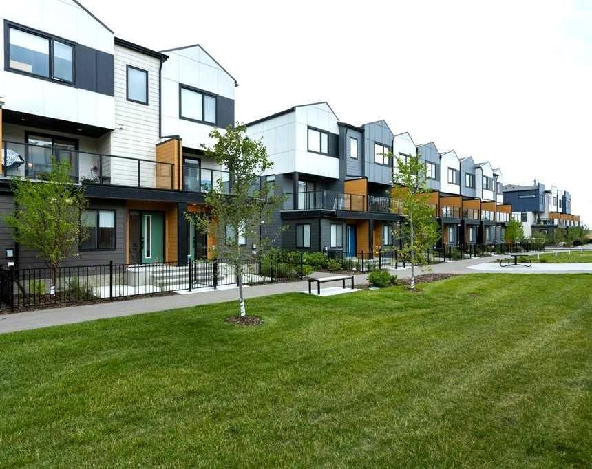 120, 8500 19 Avenue SE, Calgary — photo 2 of 23