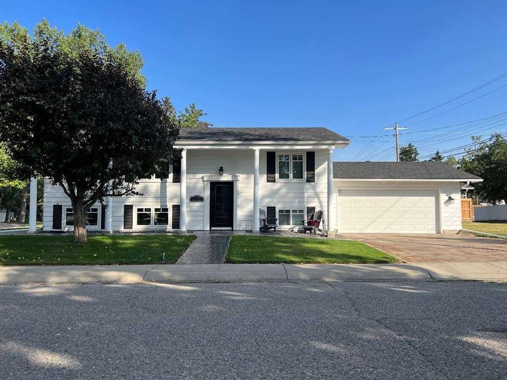 11204 Wilson Road SE, Calgary — main listing photo