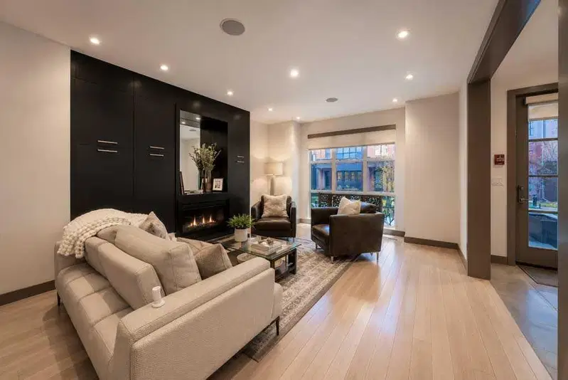 701 Aspen Meadows Hill SW, Calgary — photo 5 of 42