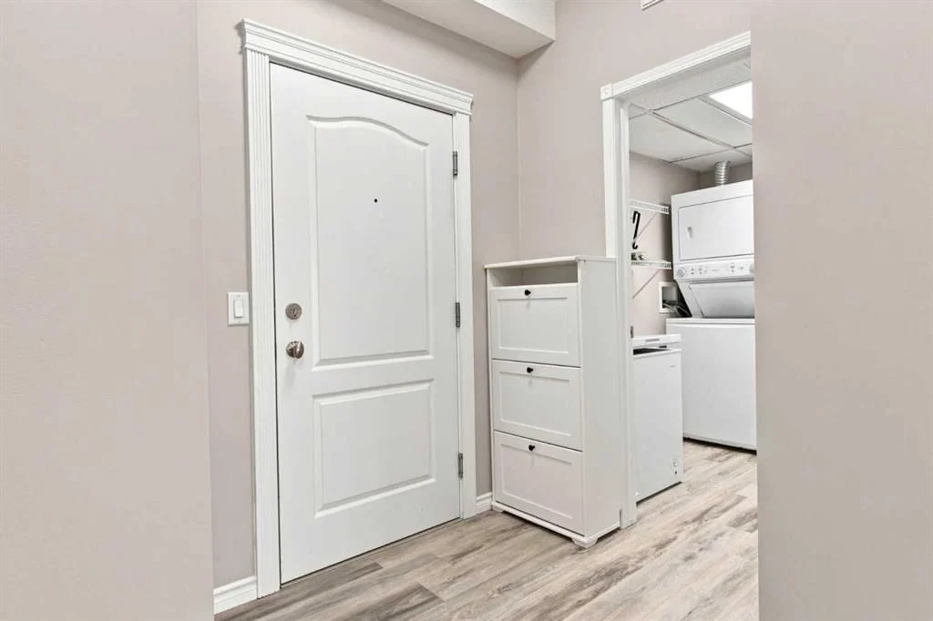 2453, 151 Country Village Road NE, Calgary — photo 5 of 36