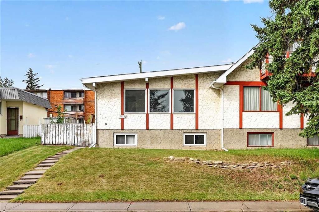 6325 Tregillus Street NW, Calgary — main listing photo