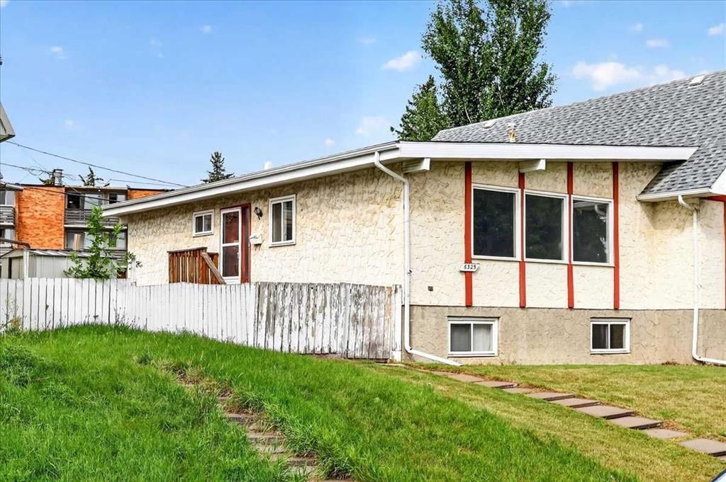 6325 Tregillus Street NW, Calgary — photo 2 of 15