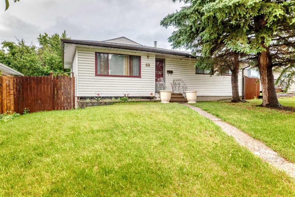 60 Hogarth Crescent SW, Calgary — main listing photo