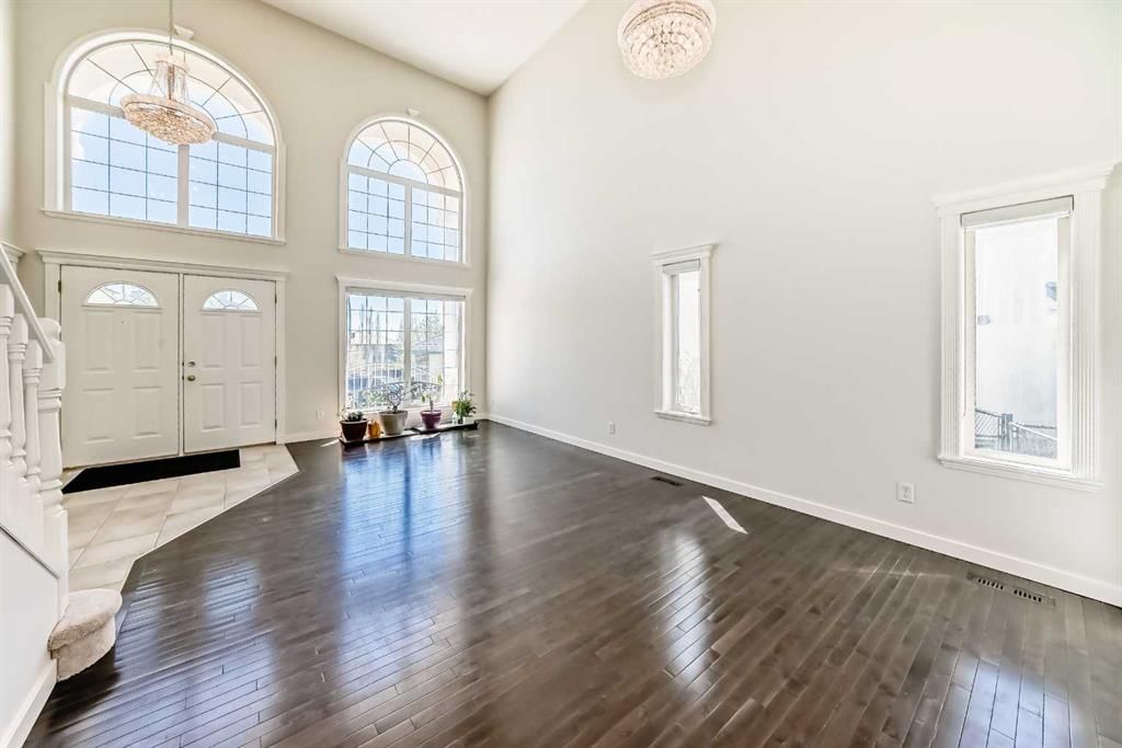 130 PANORAMA HILLS View NW, Calgary — photo 5 of 50