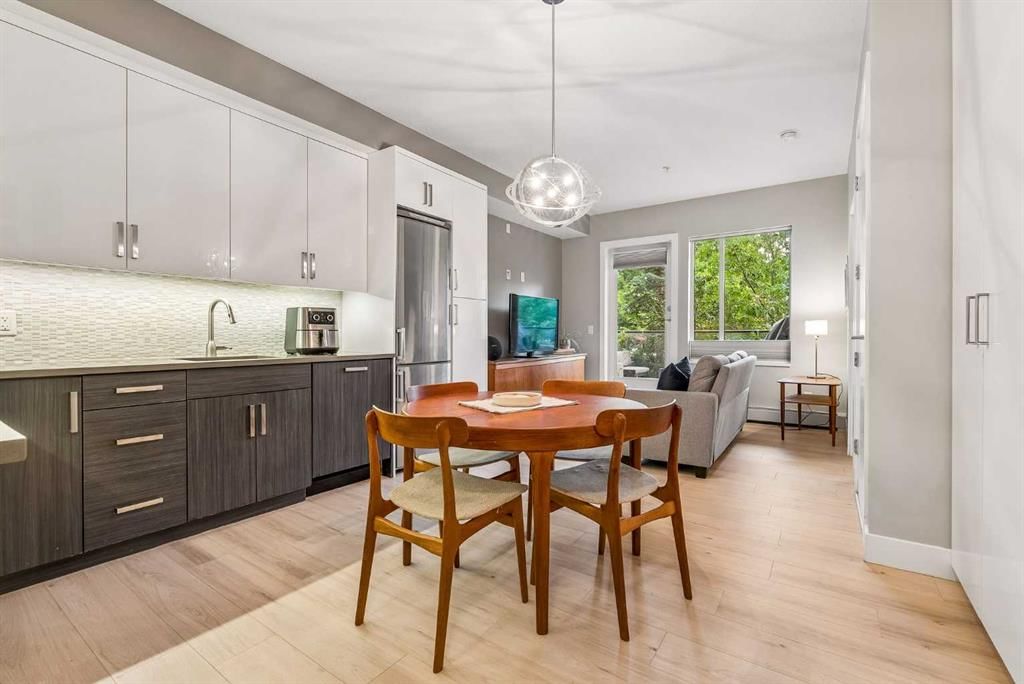 210, 1521 26 Avenue SW, Calgary — main listing photo