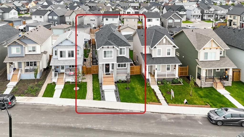 321 Ellen Park, Crossfield — photo 2 of 32