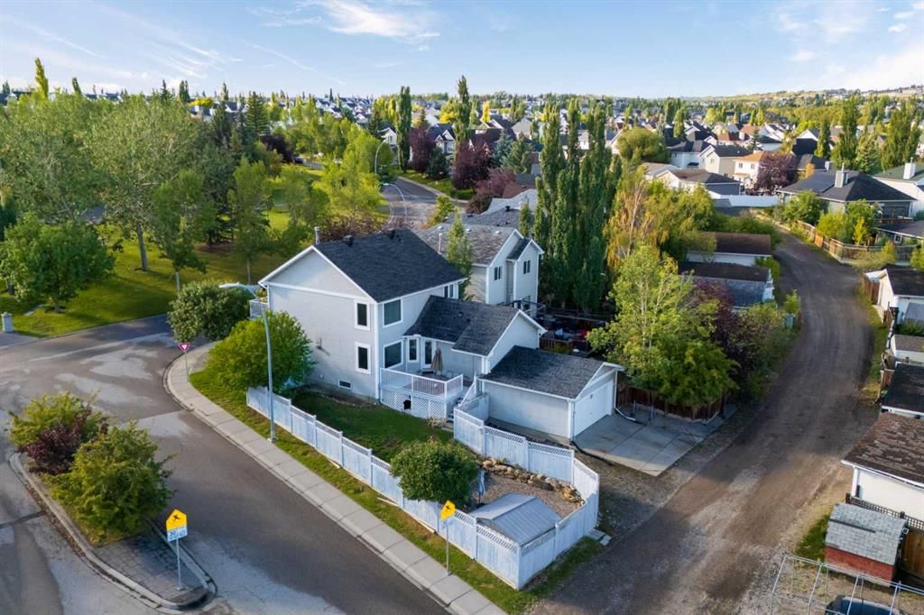 188 Tuscany Valley Drive NW, Calgary — photo 2 of 50
