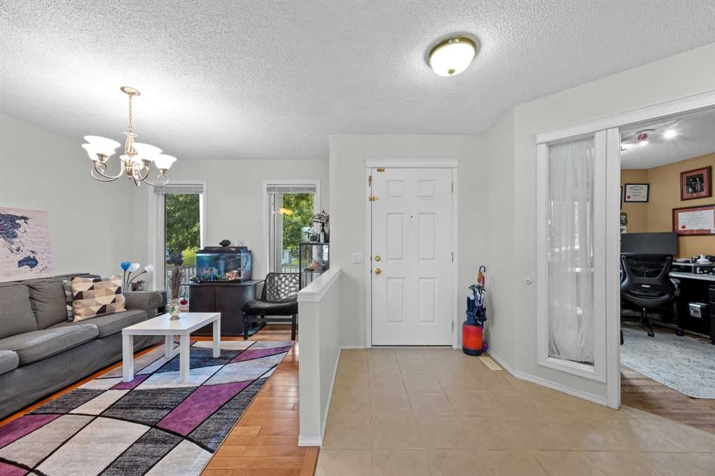 188 Tuscany Valley Drive NW, Calgary — photo 5 of 50