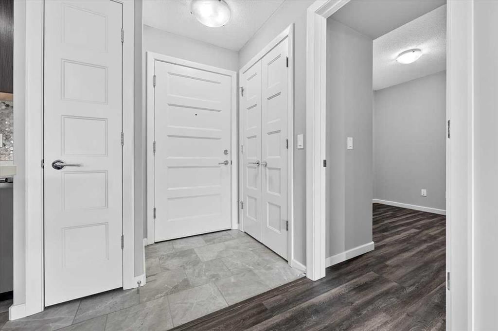 2308, 10 Market Boulevard SE, Airdrie — photo 2 of 50