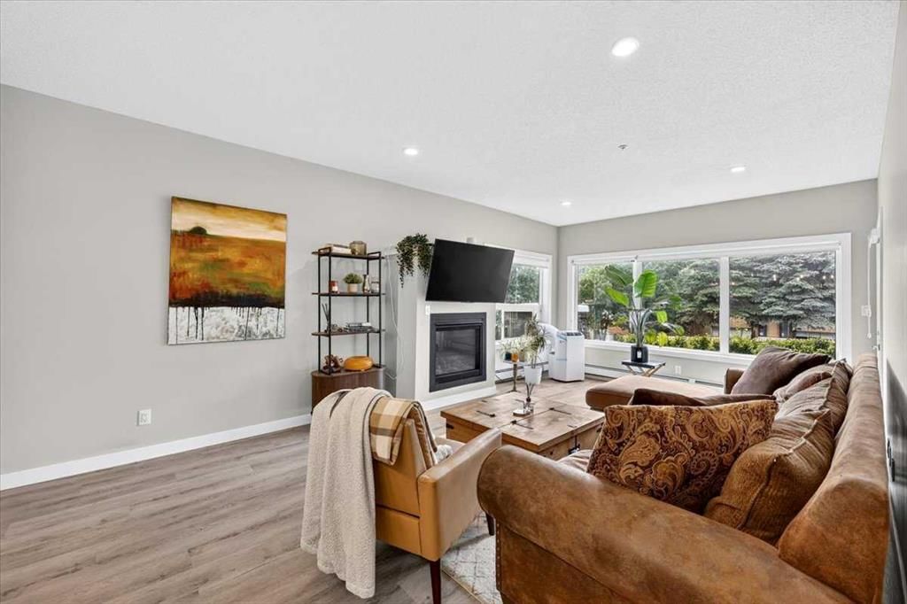 206, 1441 23 Avenue SW, Calgary — main listing photo