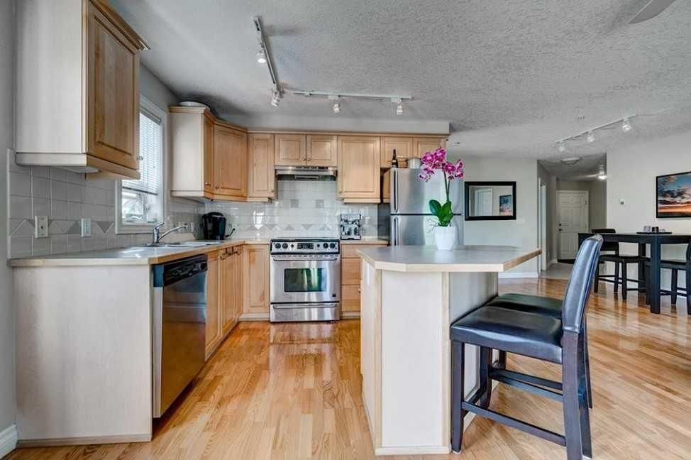 306, 630 10 Street NW, Calgary — photo 3 of 16