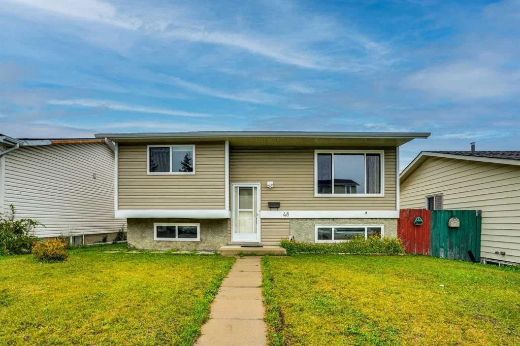 48 Falton Rise NE, Calgary — photo 2 of 50