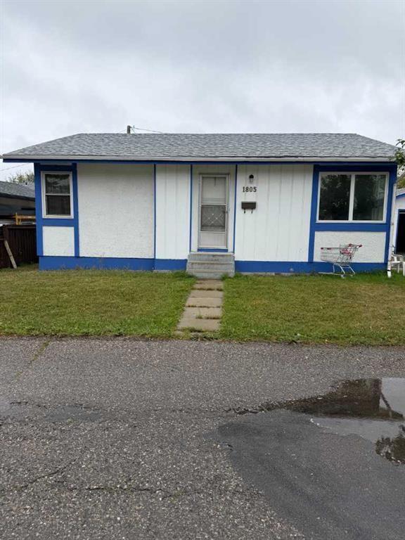 1805 OLYMPIA Drive SE, Calgary — main listing photo