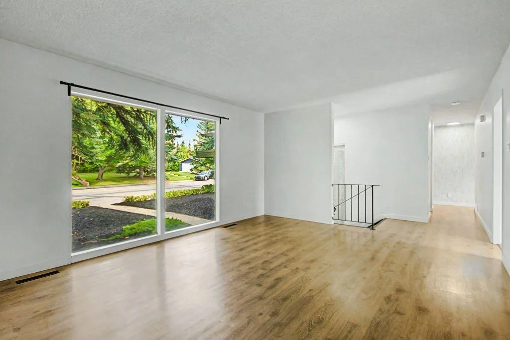 2015 Palliser Drive SW, Calgary — photo 4 of 34