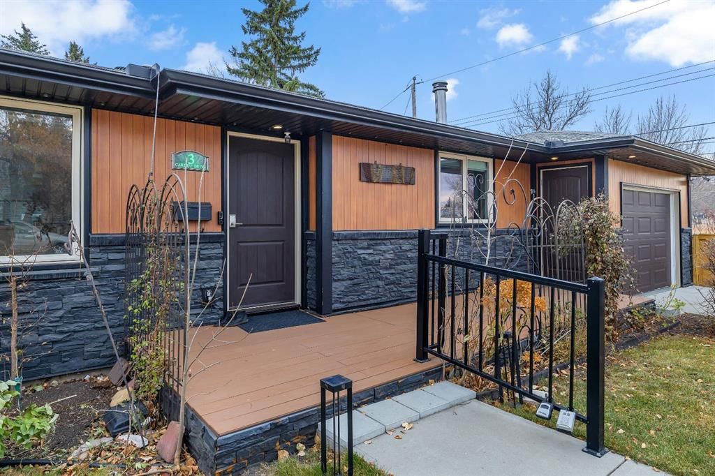 3 Cardiff Drive NW, Calgary — photo 4 of 50