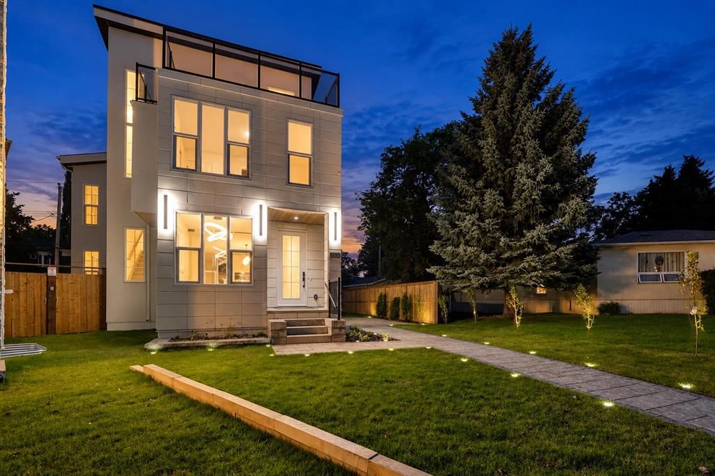 2826 31 Street SW, Calgary — main listing photo
