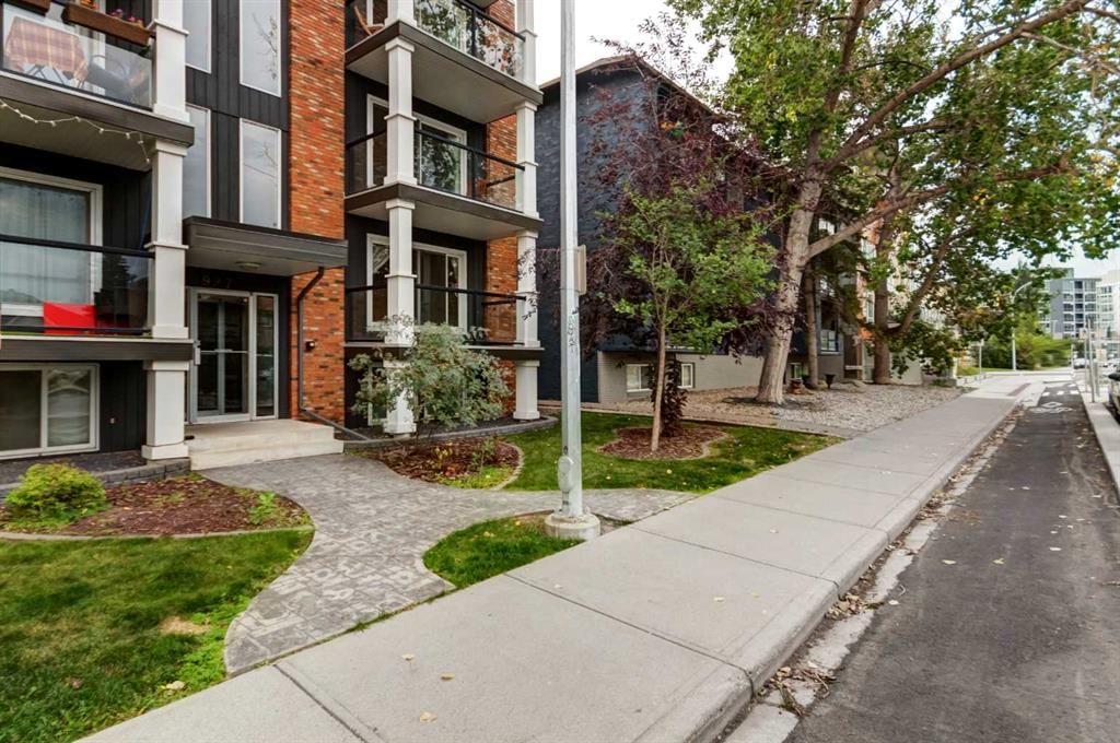 404, 927 2 Avenue NW, Calgary — photo 2 of 17