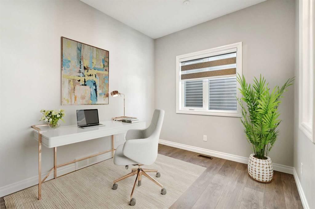 383 Evansglen Drive NW, Calgary — photo 4 of 31