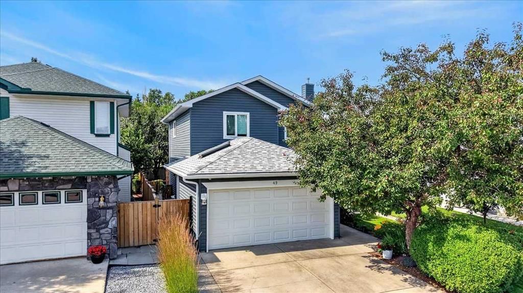 49 Hidden Valley Crescent NW, Calgary — main listing photo