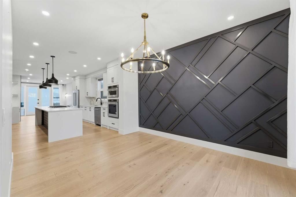 631 55 Avenue SW, Calgary — photo 5 of 50