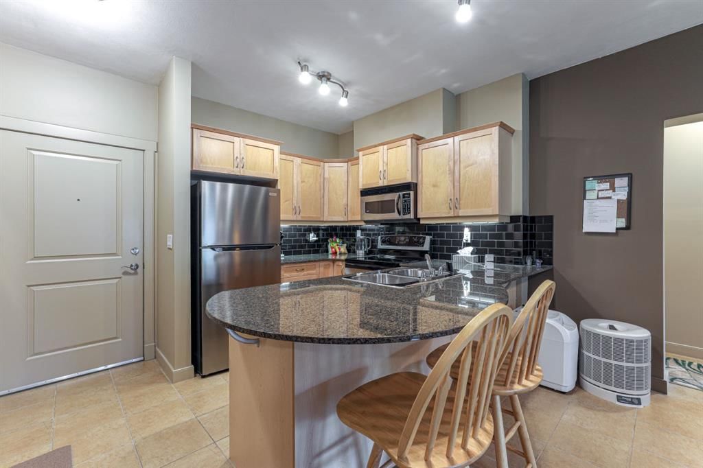 1305, 11811 Lake Fraser Drive SE, Calgary — photo 5 of 34